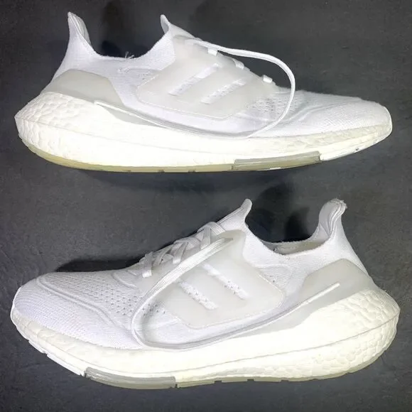 Adidas Ultra Boost 21 Women’s “ Triple White “ Shoe Size- 7.5 - Picture 3 of 12
